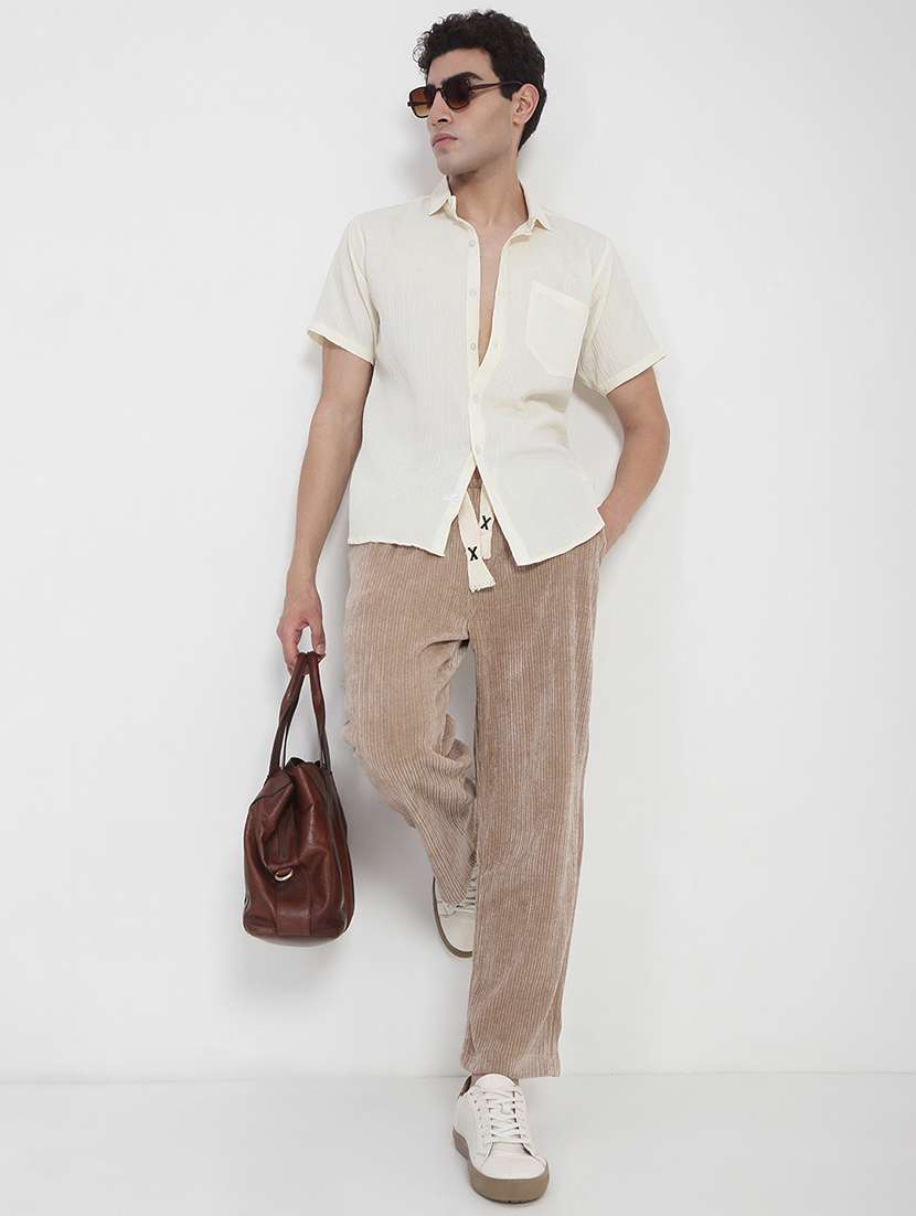 men solid mid rise regular fit corduory trouser - 21923899 - Standard Image - 5