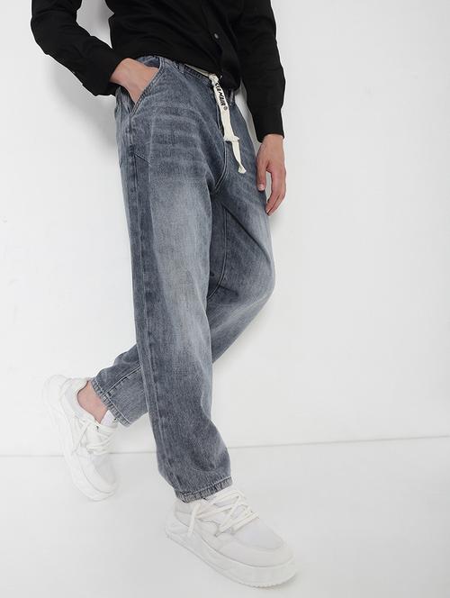 men solid mid rise baggy jean - 21923952 - Standard Image - 0