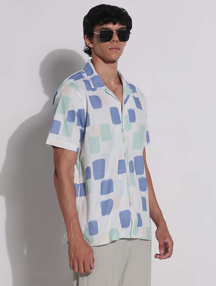 men printed cuban collar short sleeve loose fit shirt - 21923979 -  Standard Image - 3