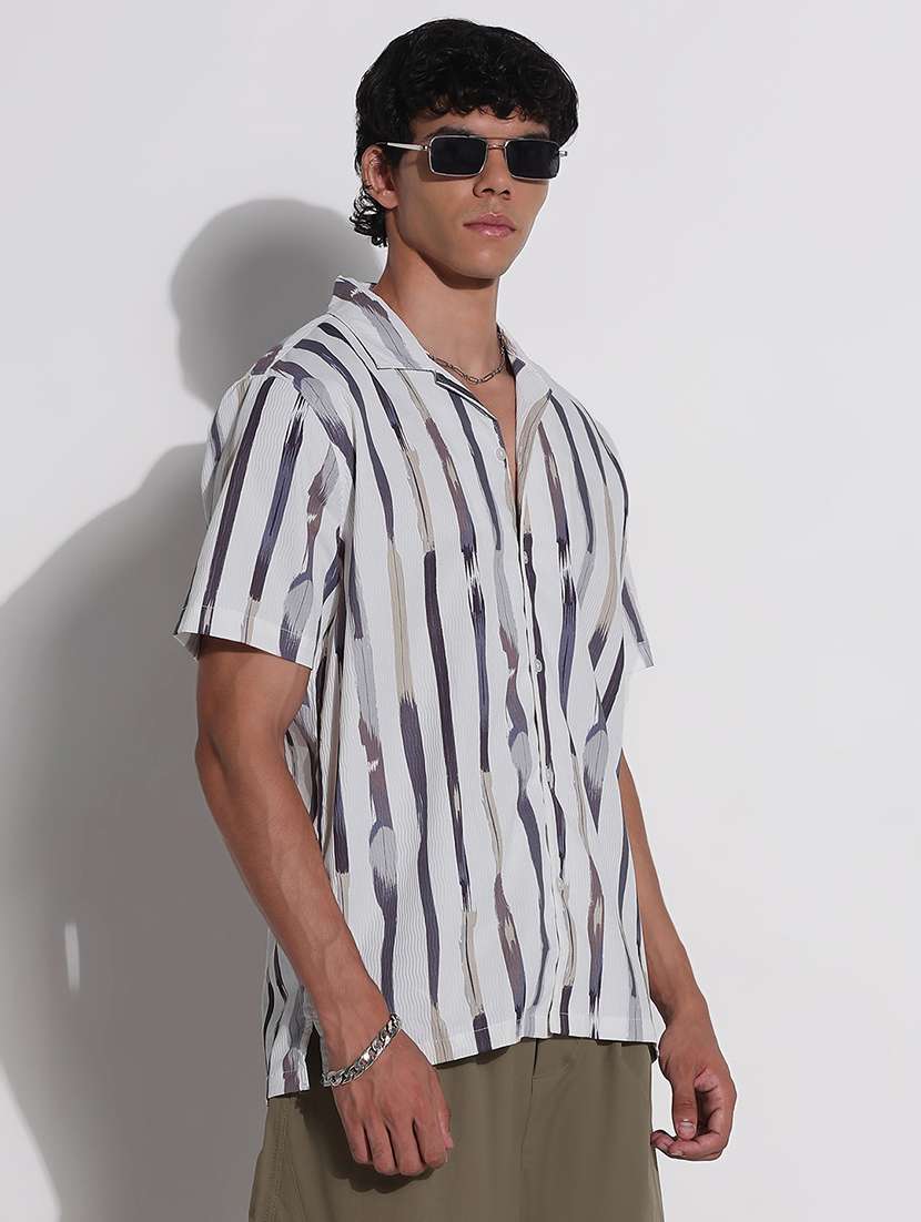 men printed cuban collar short sleeve loose fit shirt - 21923981 -  Standard Image - 3