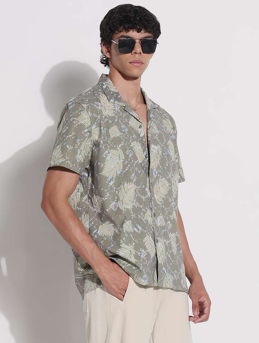 men printed cuban collar short sleeve loose fit shirt - 21923983 -  Standard Image - 3