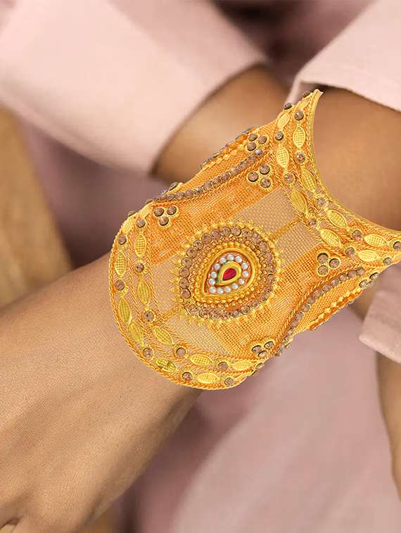 brass gold plated arm cuff traditional jewellery women - 21924027 -  Standard Image - 3