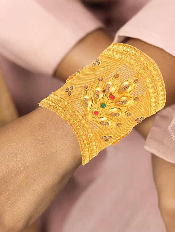 brass gold plated arm cuff traditional jewellery women - 21924028 -  Standard Image - 3