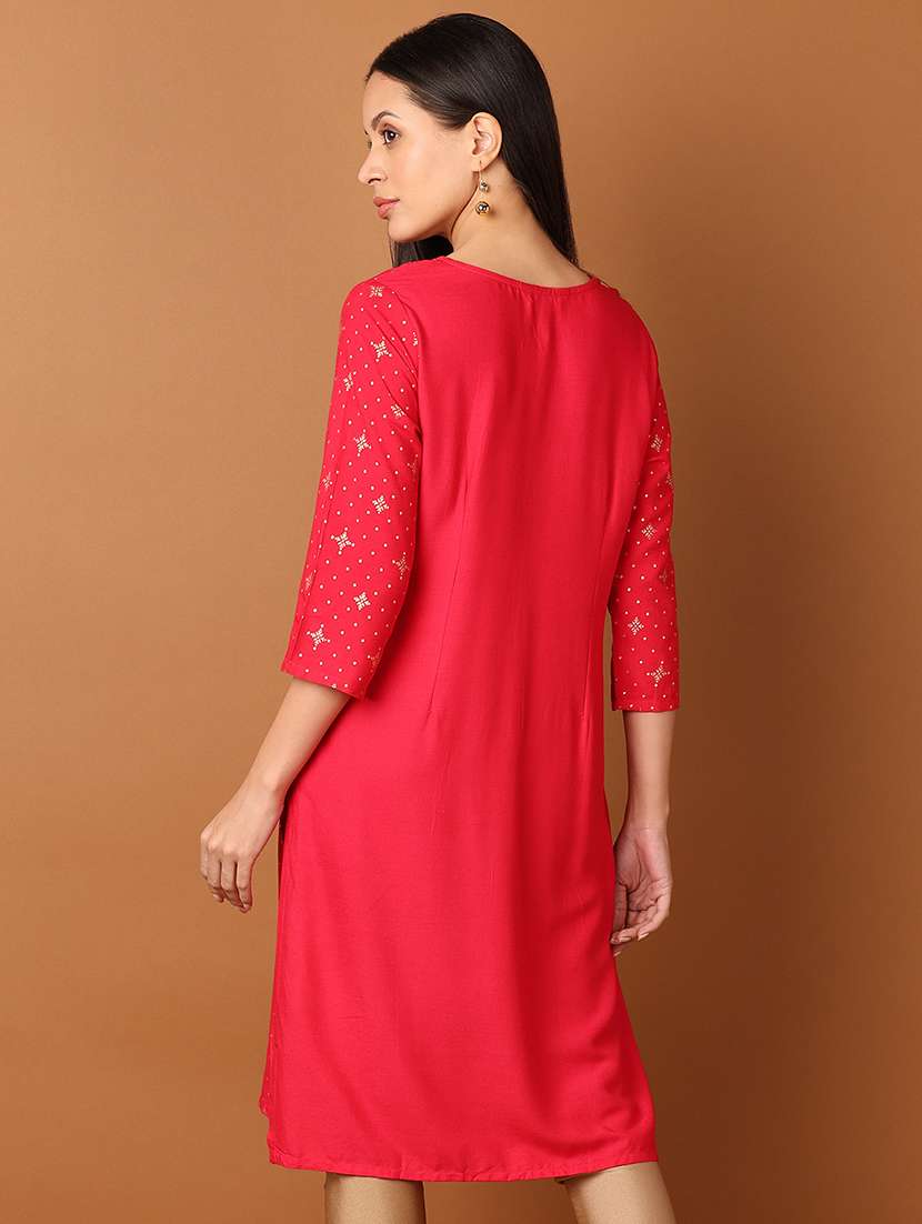 women three quarter sleeve straight kurta - 21924642 - Standard Image - 3