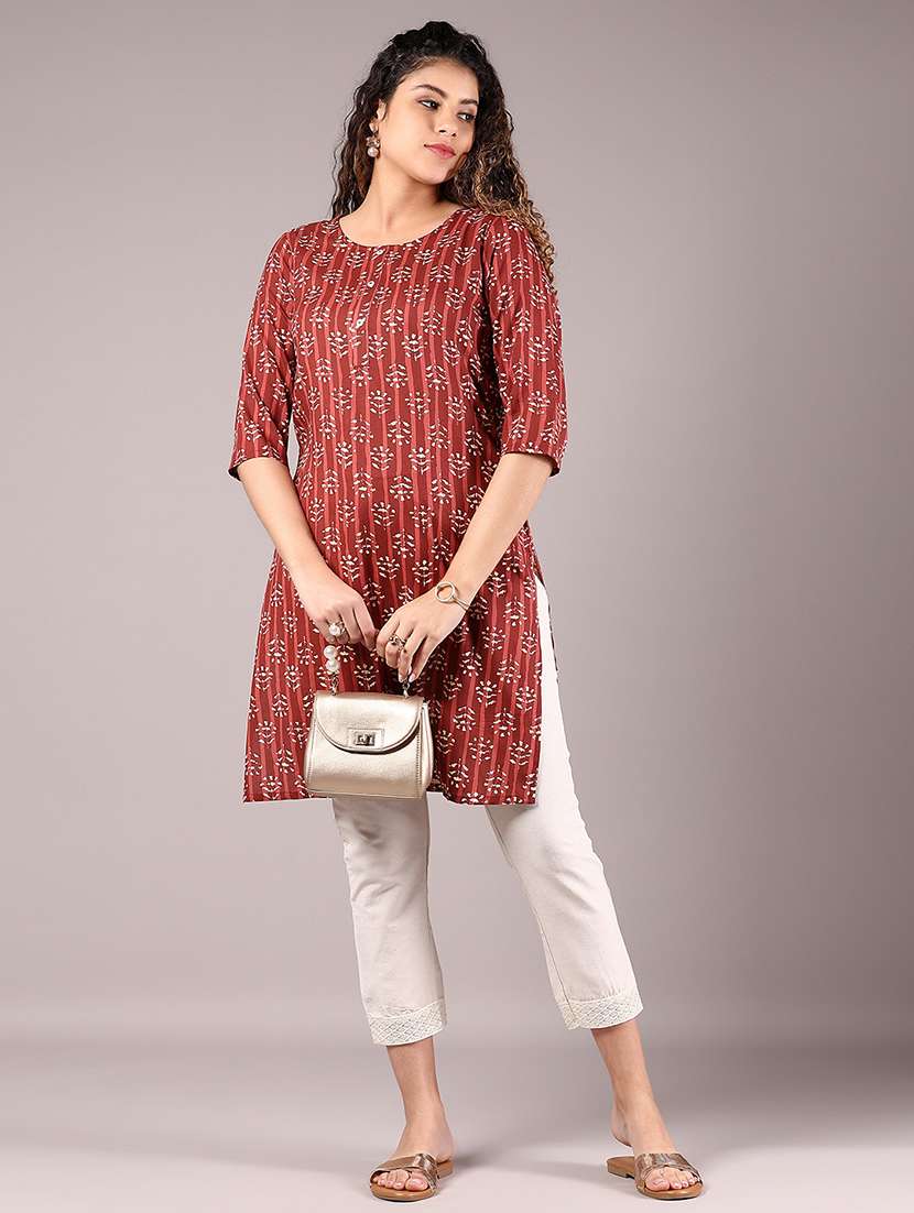 women three quarter sleeve straight kurta - 21924655 -  Standard Image - 5