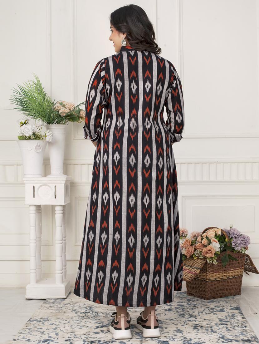 women black ikat three quarter sleeve ethnic dress - 21924979 - Standard Image - 3