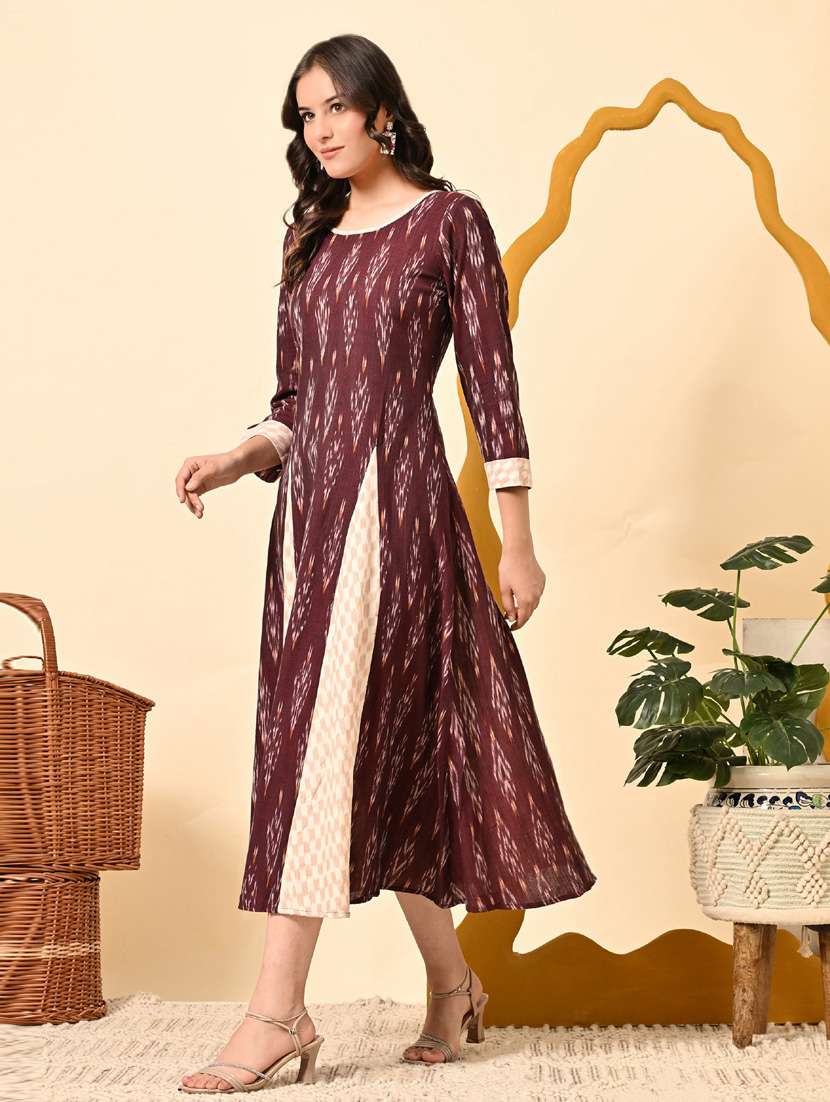 women maroon ikat print round neck a-line ethnic dress - 21924998 -  Standard Image - 3