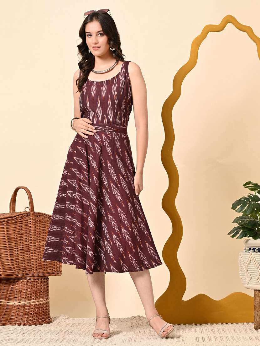 women maroon ikat print sleeveless ethnic dress