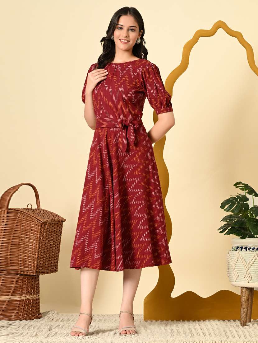 women maroon ikat print puff sleeve ethnic dress - 21925008 -  Standard Image - 5