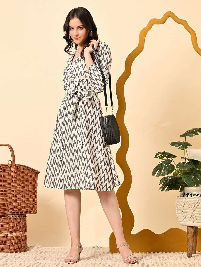 women ikat print three quarter sleeve ethnic dress - 21925011 - Standard Image - 5