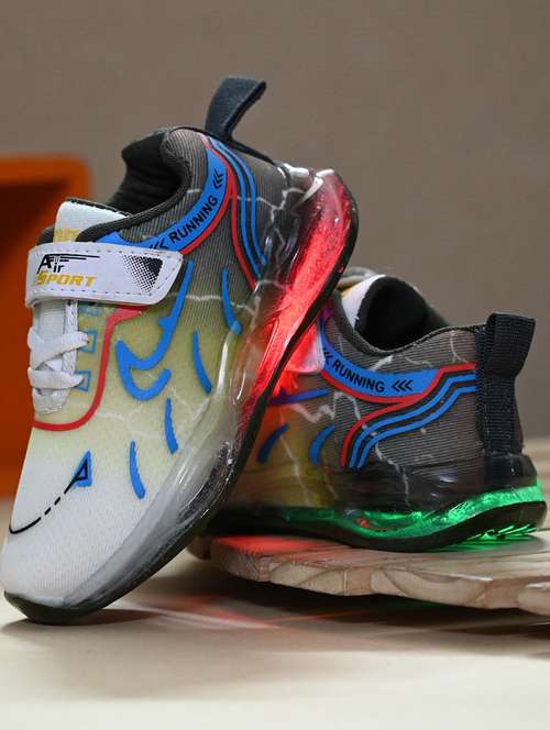 boys printed lace up sports shoe - 21925111 -  Standard Image - 0