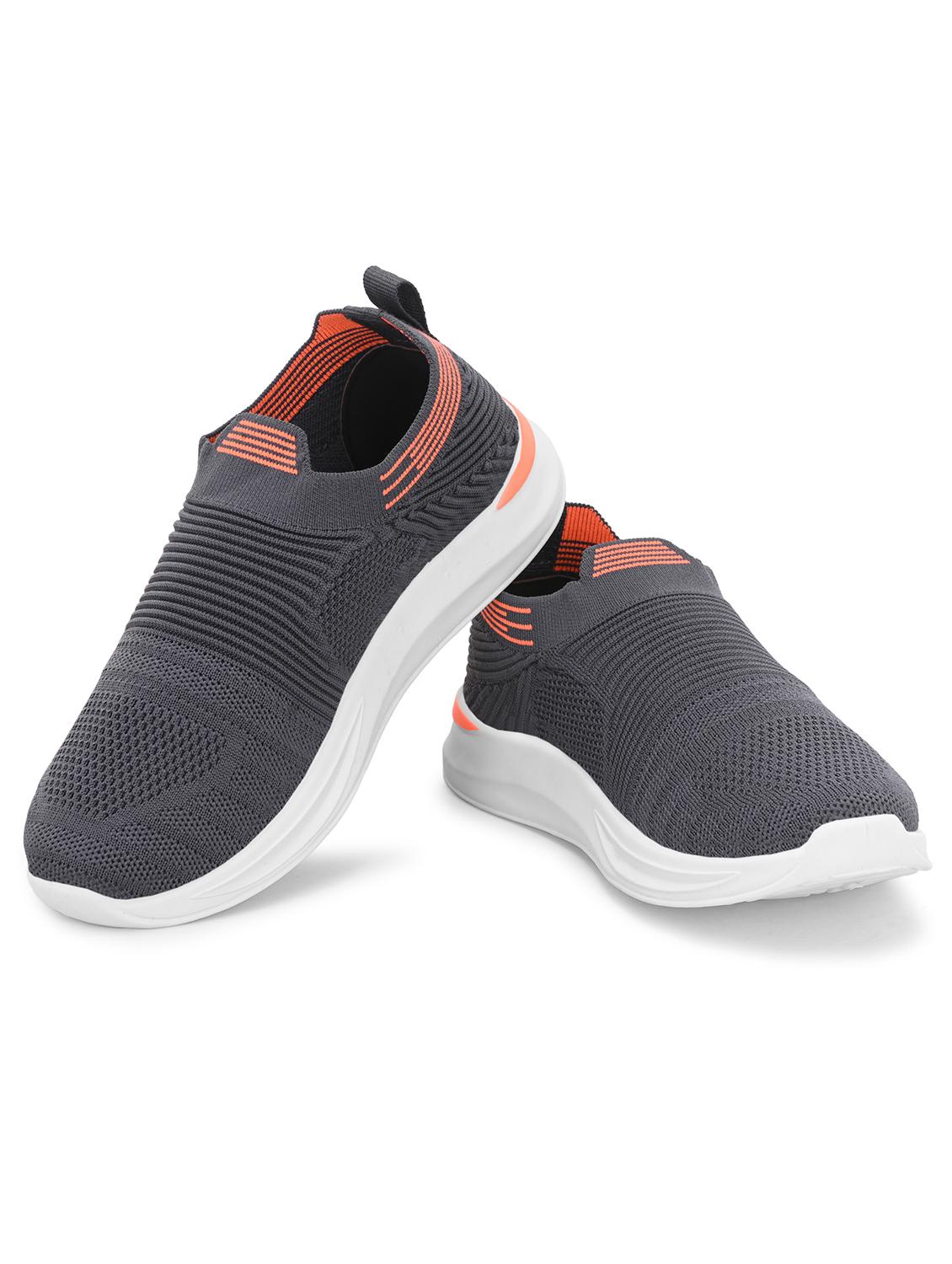 boys solid slip on sports shoe - 21925114 - Standard Image - 3