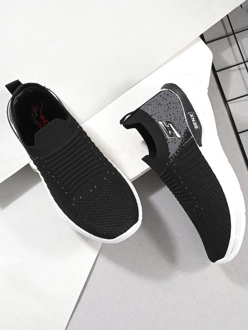 boys solid slip on sports shoe - 21925118 -  Standard Image - 0