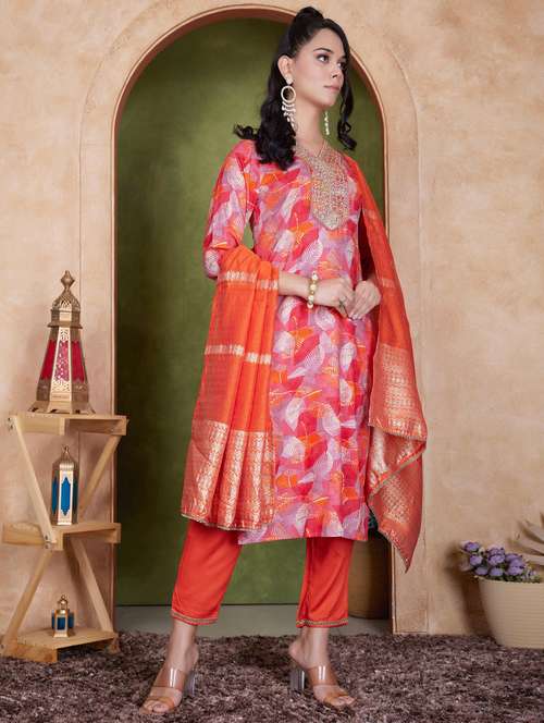 women three quarter sleeve kurta pant with dupatta set - 21925220 -  Standard Image - 0