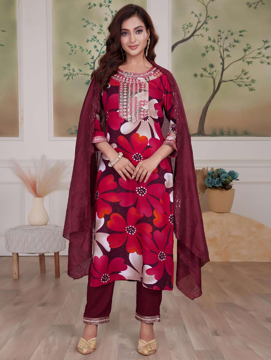 women three quarter sleeve kurta pant with dupatta set