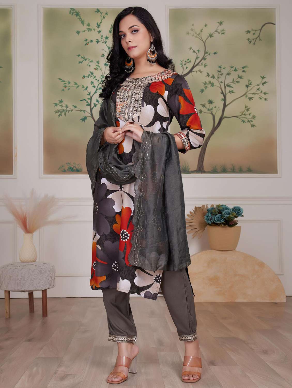 women three quarter sleeve kurta pant with dupatta set