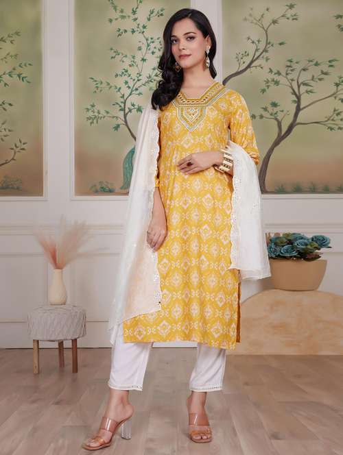 women three quarter sleeve kurta pant with dupatta set - 21925226 -  Standard Image - 0