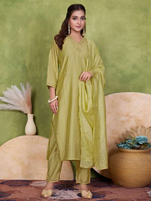 women three quarter sleeve kurta pant with dupatta set - 21925246 - Standard Image - 0