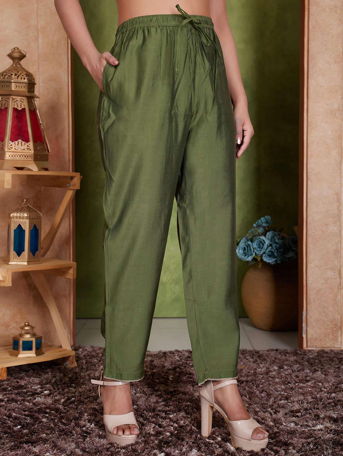 women three quarter sleeve kurta pant with dupatta set - 21925268 - Standard Image - 3