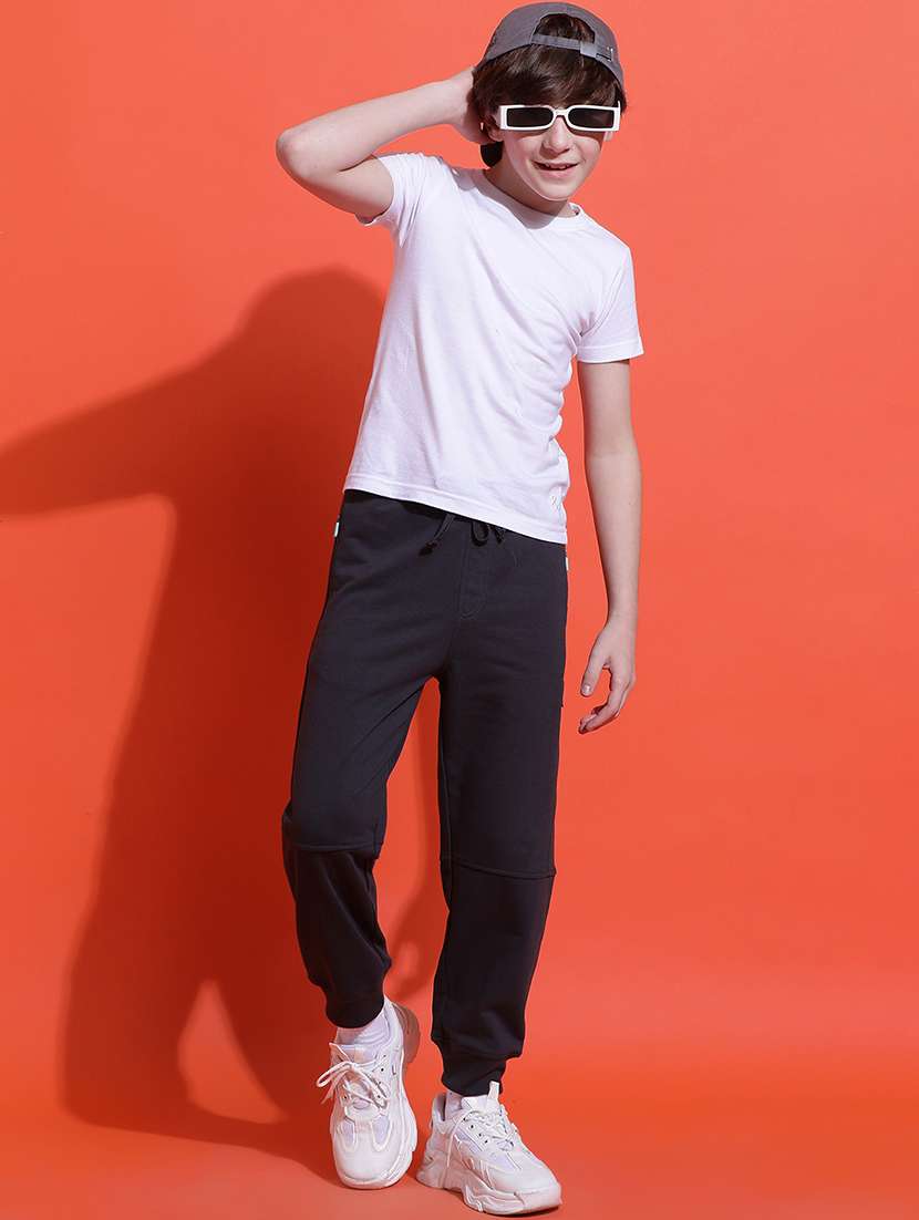 boys solid mid rise regular fit jogger - 21925495 - Standard Image - 5