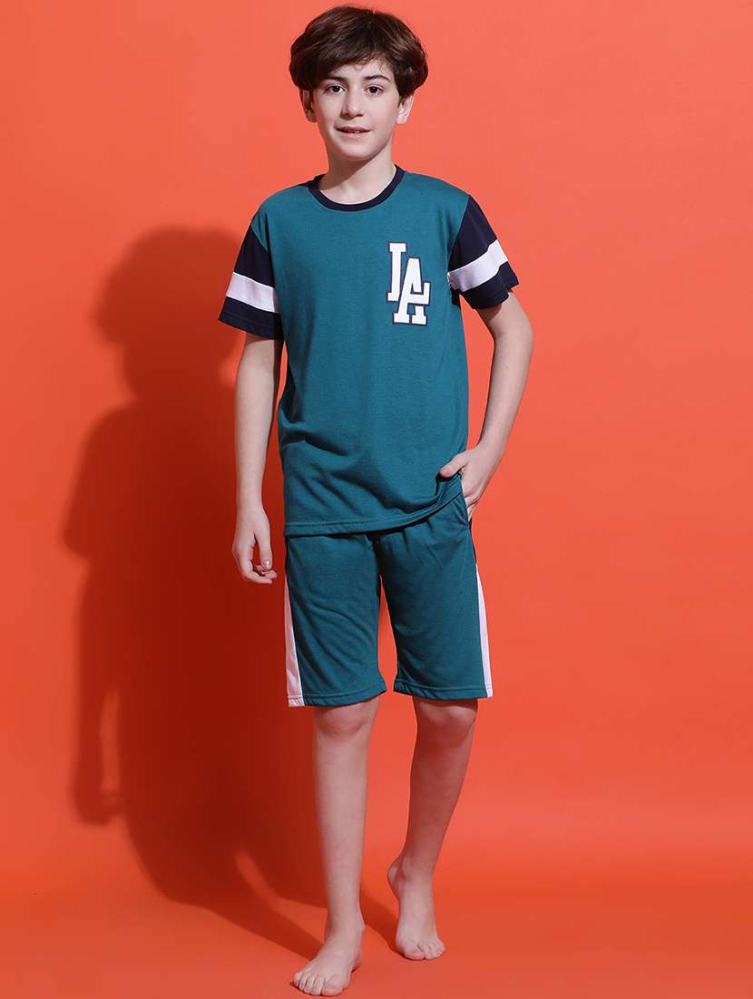 boys color blocked nightwear shorts set