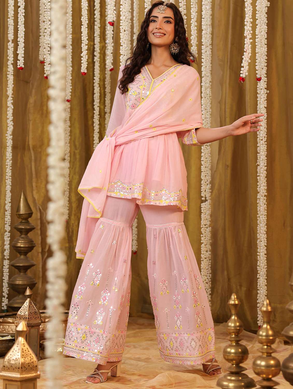 women three quarter sleeve kurta sharara with dupatta set - 21925677 - Standard Image - 5