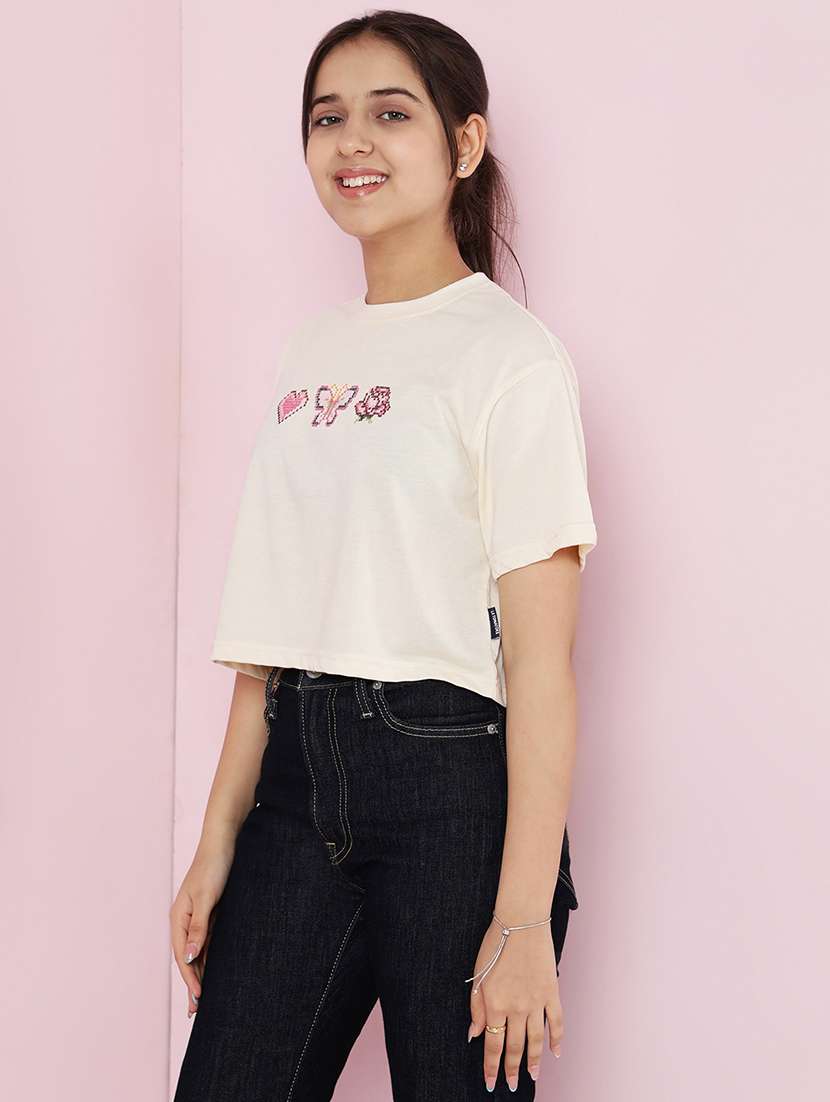 girls printed round neck crop tee - 21925814 -  Standard Image - 3