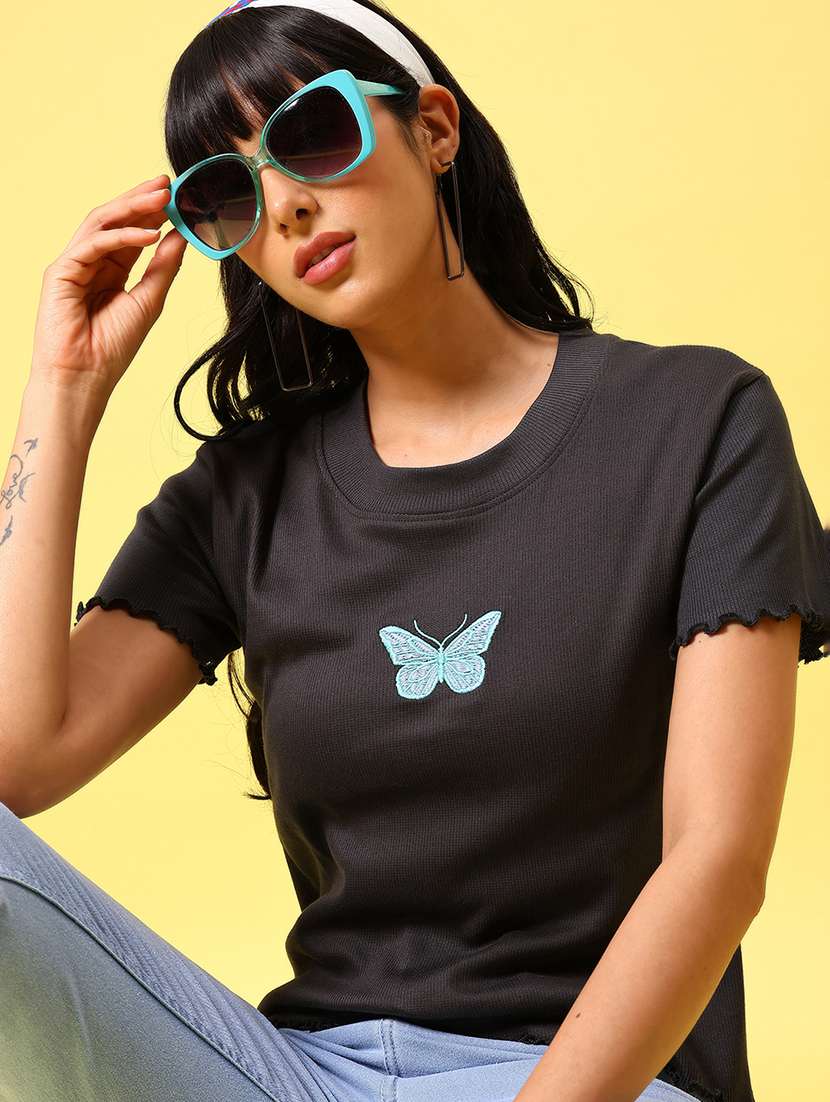 women black printed short sleeve top - 21926080 - Zoom Image - 0