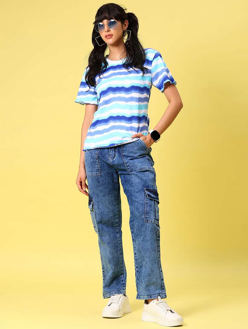 women's pringted blue and white casual t-shirt - 21926103 - Standard Image - 5