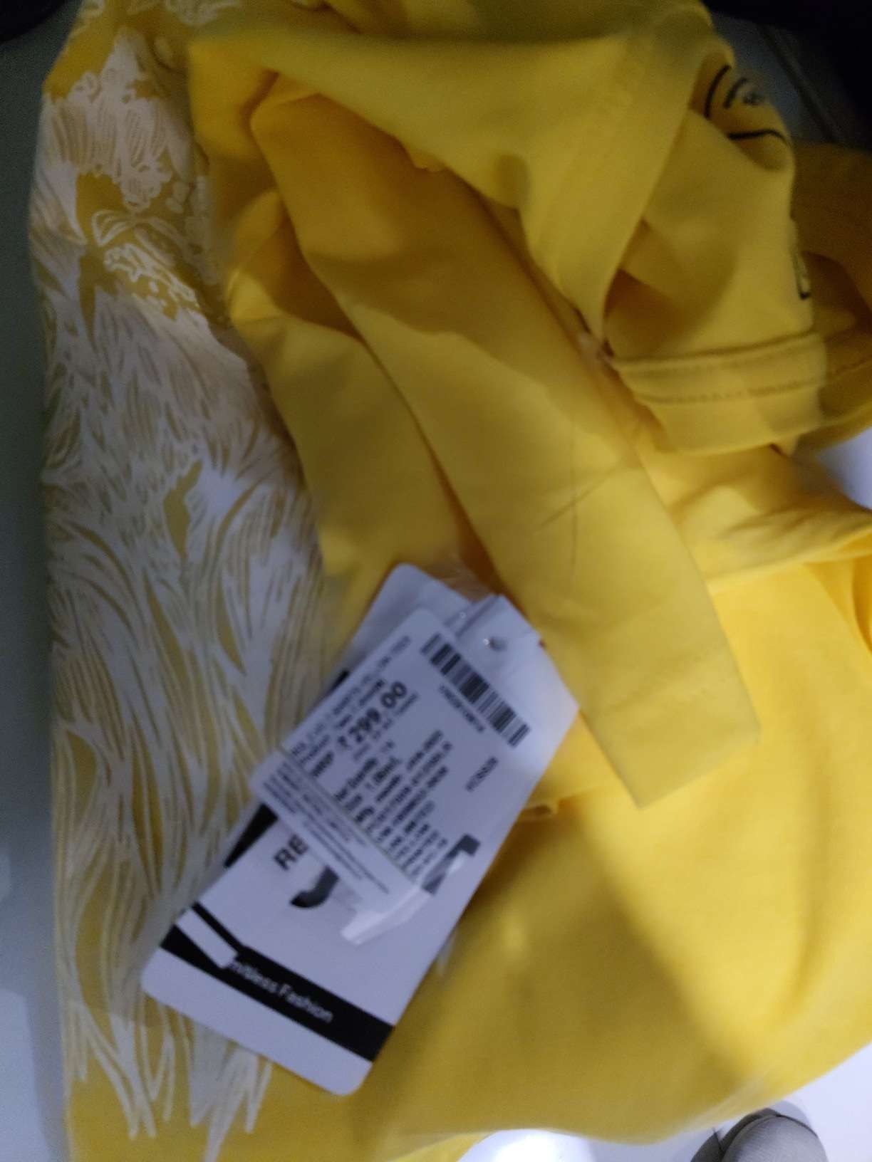 yellow cotton tshirt - 21926191 - Zoom Image - 0