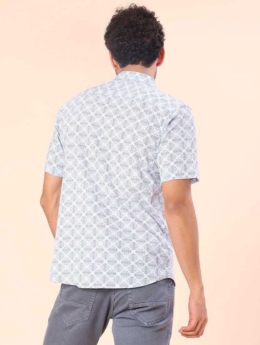 men printed short sleeve regular fit casual shirt - 21926565 -  Standard Image - 3