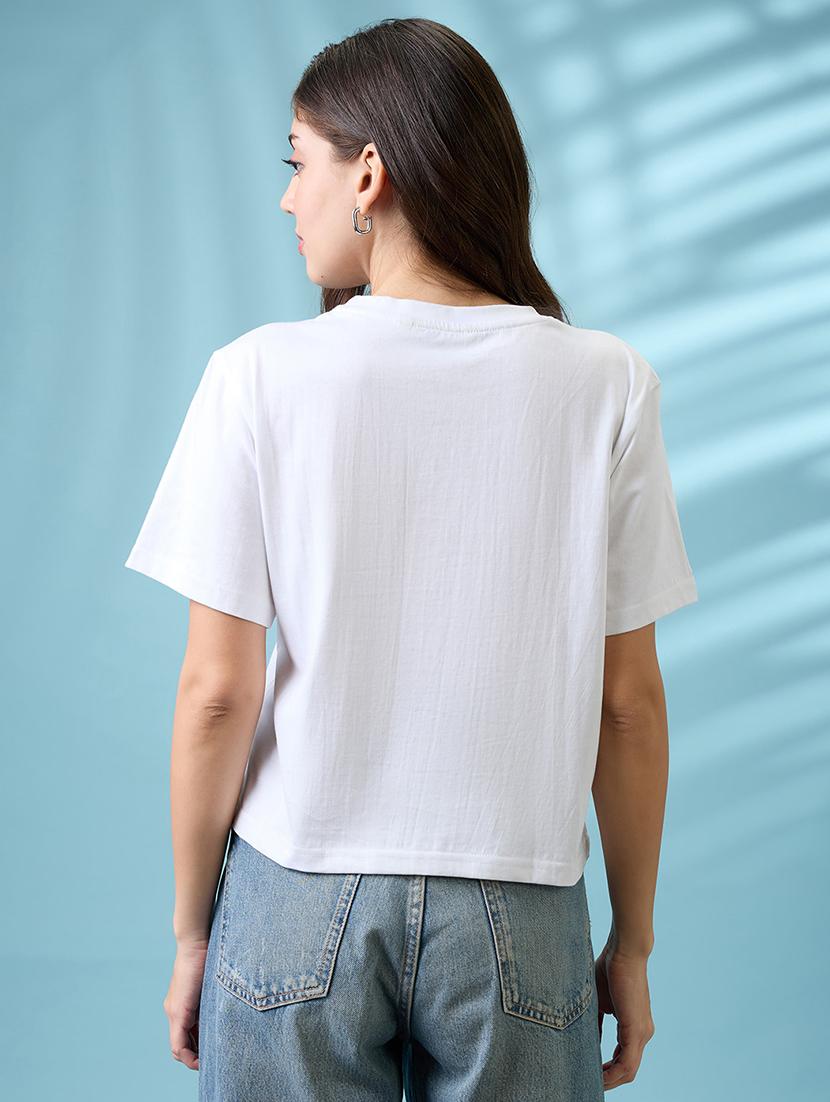 women white graphic print round neck short sleeves oversized t shirt - 21926769 - Standard Image - 3