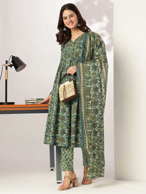 women three quarter sleeve kurta pant with dupatta set - 21926820 -  Standard Image - 0