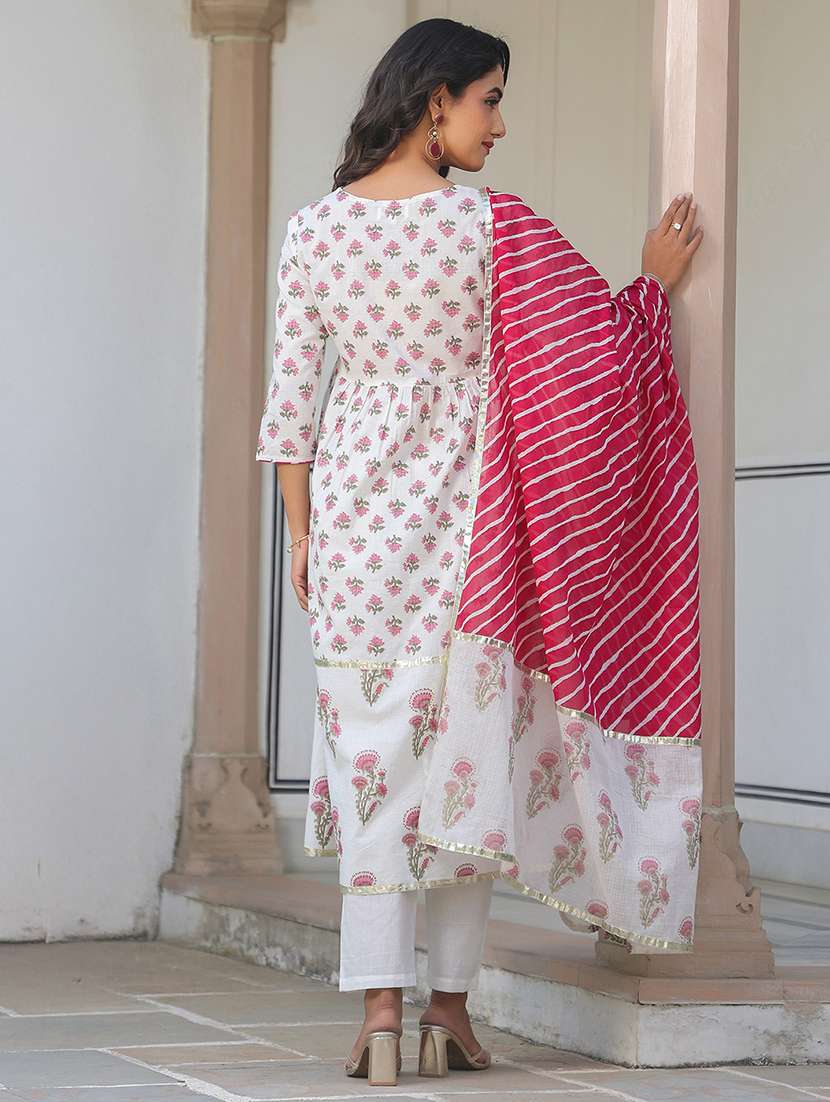 women three quarter sleeve kurta pant with dupatta set - 21926821 - Standard Image - 5