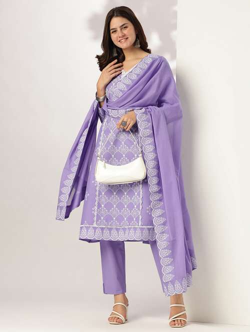 women three quarter sleeve kurta pant with dupatta set - 21926828 -  Standard Image - 0