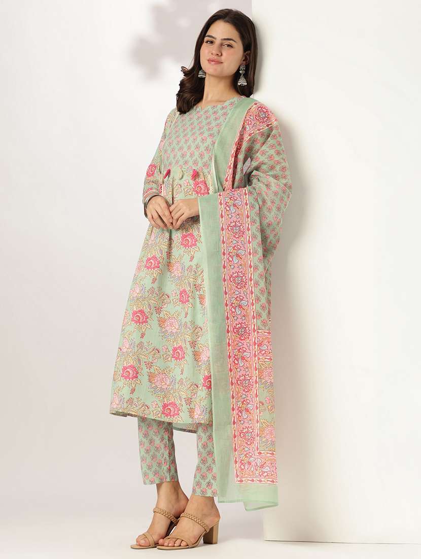 women three quarter sleeve kurta pant with dupatta set - 21926829 -  Standard Image - 3