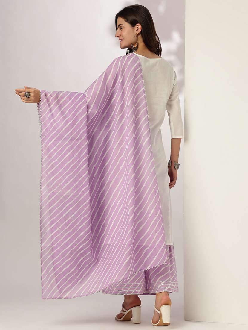 women three quarter sleeve kurta palazzo with dupatta set - 21926835 - Standard Image - 3