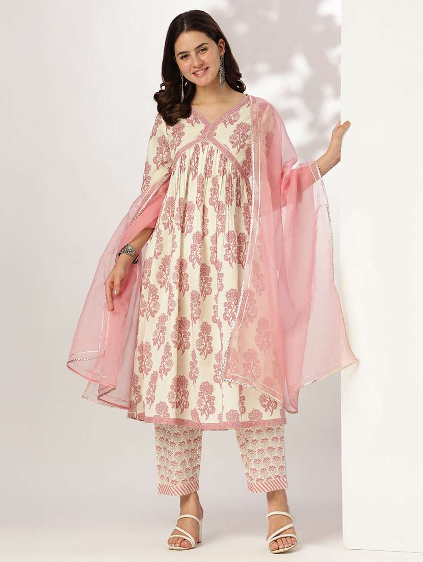 women three quarter sleeve kurta pant with dupatta set
