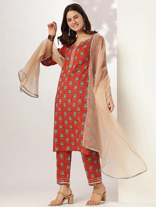 women three quarter sleeve kurta pant with dupatta set - 21926837 - Standard Image - 0