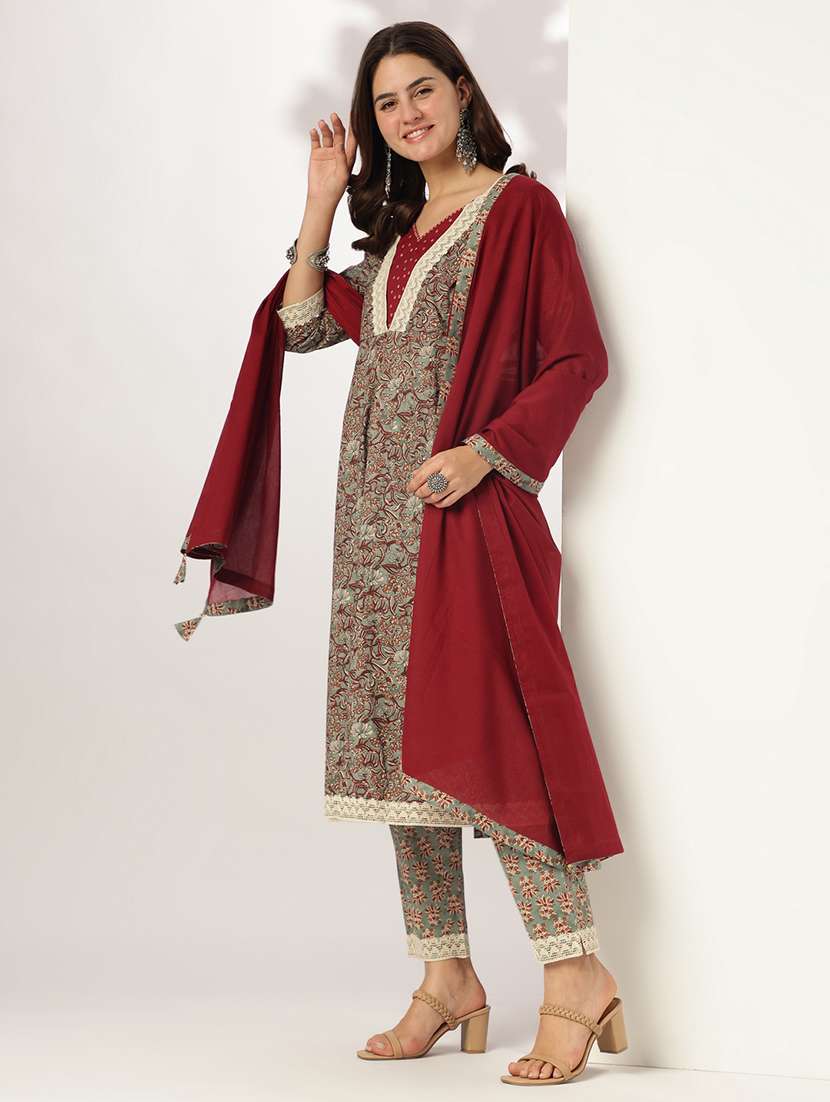 women three quarter sleeve kurta pant with dupatta set - 21926838 -  Standard Image - 3
