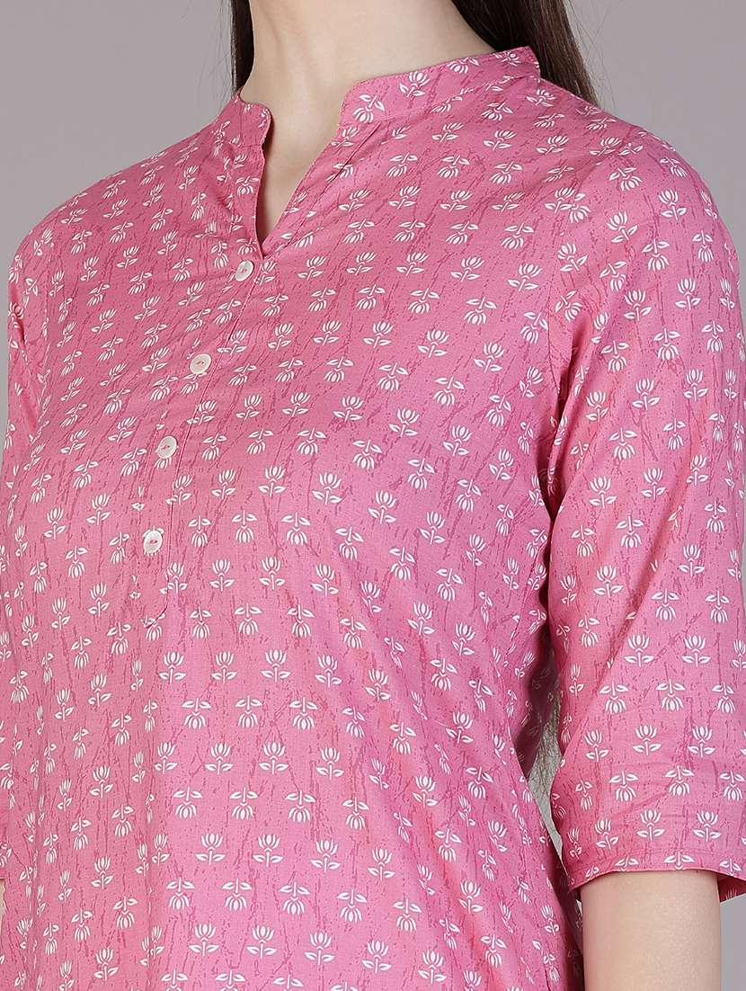women floral three quarter sleeve straight kurta - 21928291 - Standard Image - 5