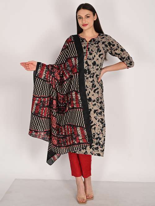 women three quarter sleeve kurta pant with dupatta set - 21930375 - Standard Image - 0