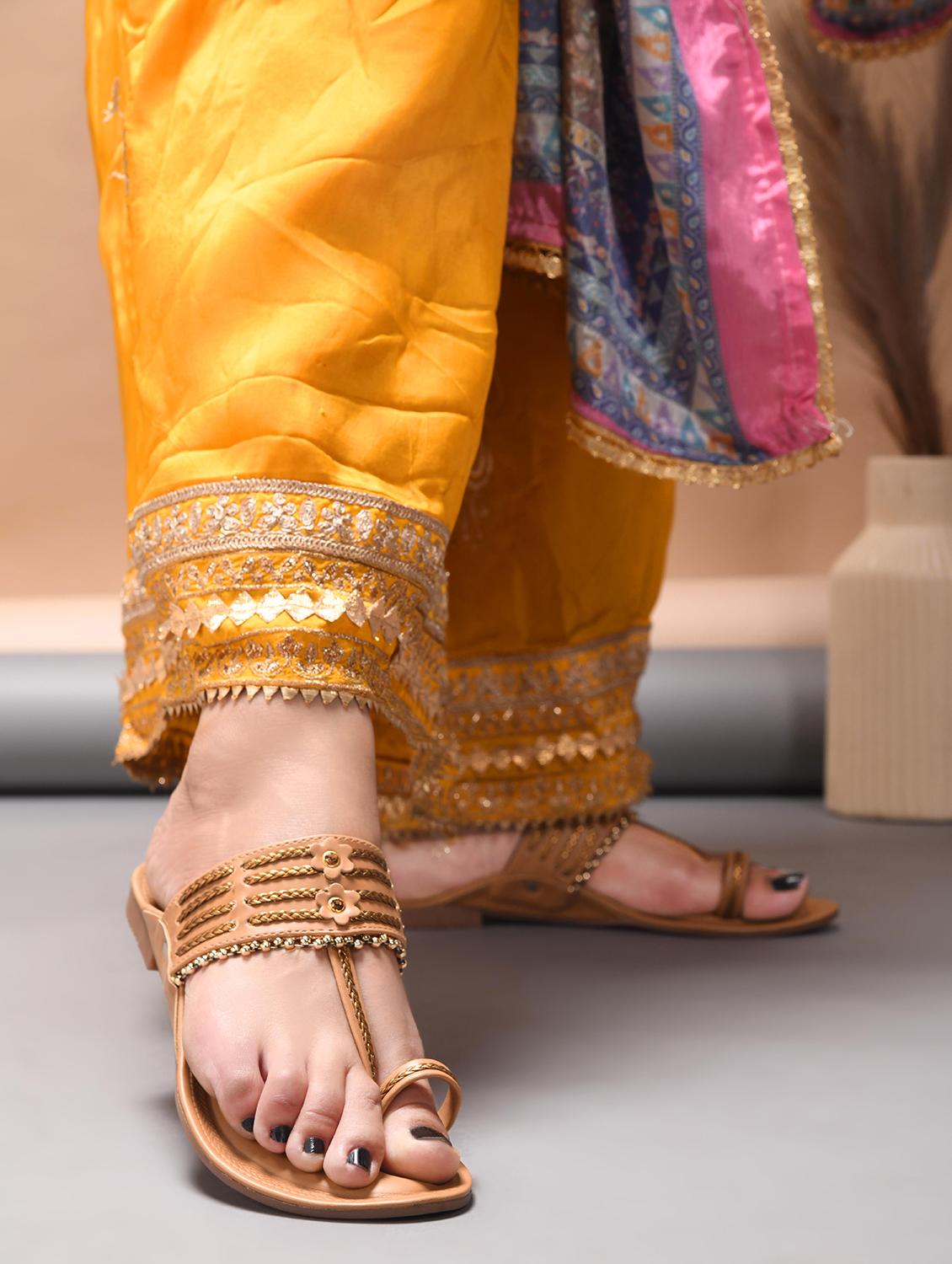 beige pu one toe kolhapuris - 21930389 -  Zoom Image - 0
