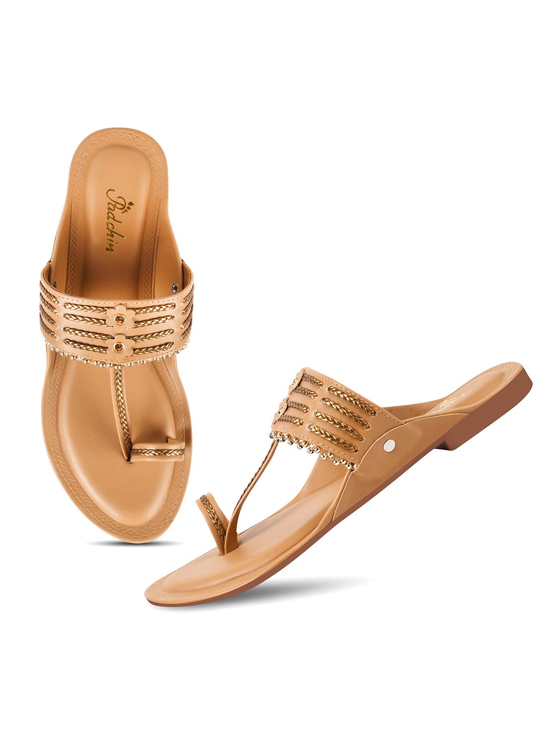 beige pu one toe kolhapuris - 21930389 - Standard Image - 3