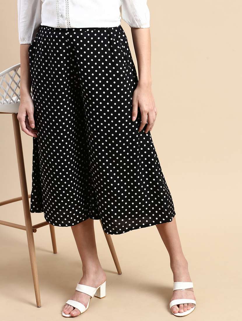women polka doted calf length palazzo