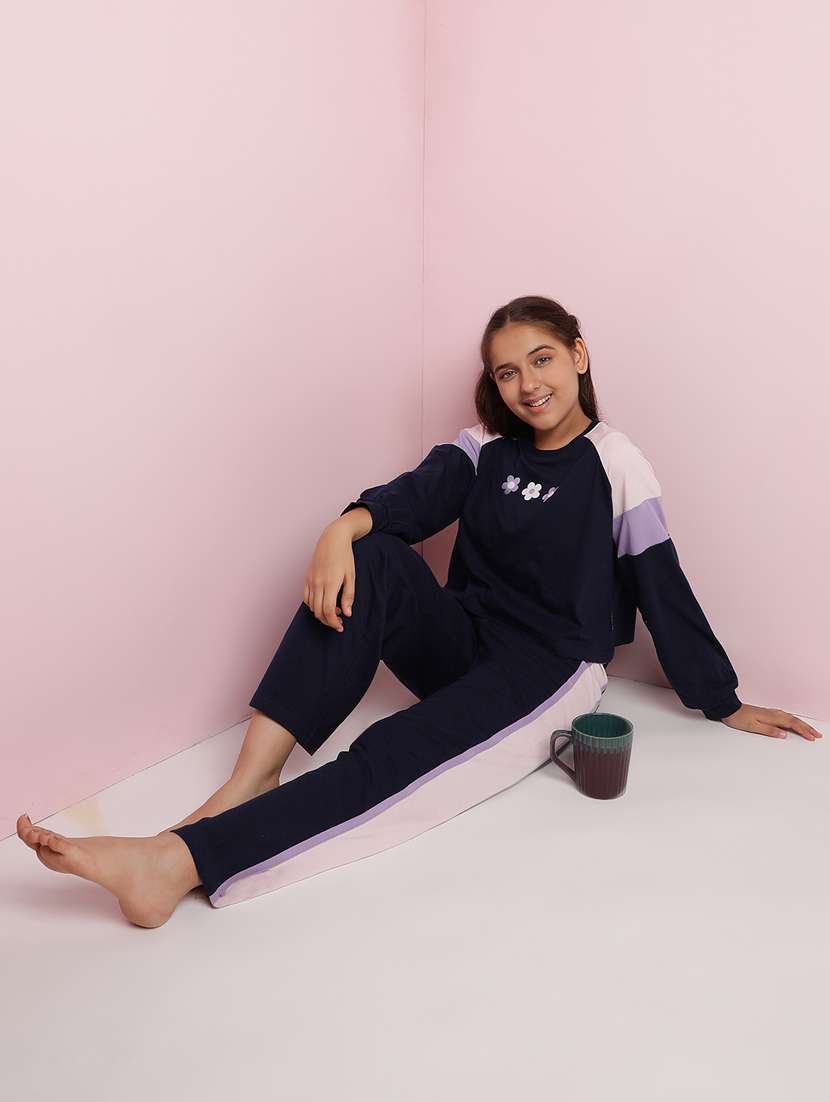 girls color block long sleeve pyjama set nightwear - 21930675 -  Standard Image - 3