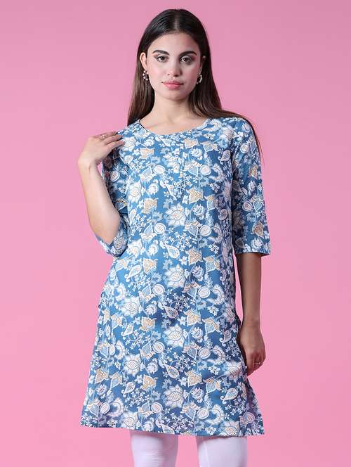 women floral printed three quarter sleeve straight kurta - 21930843 -  Standard Image - 0