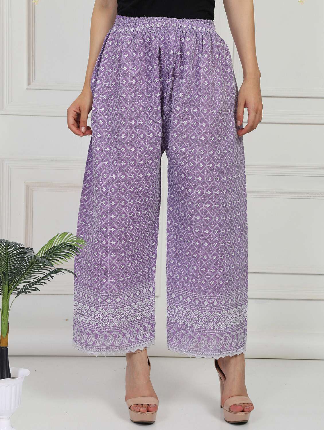 women embroidered mid rise straight palazzo