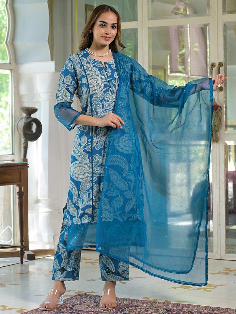 women three quarter sleeve kurta pant with dupatta set