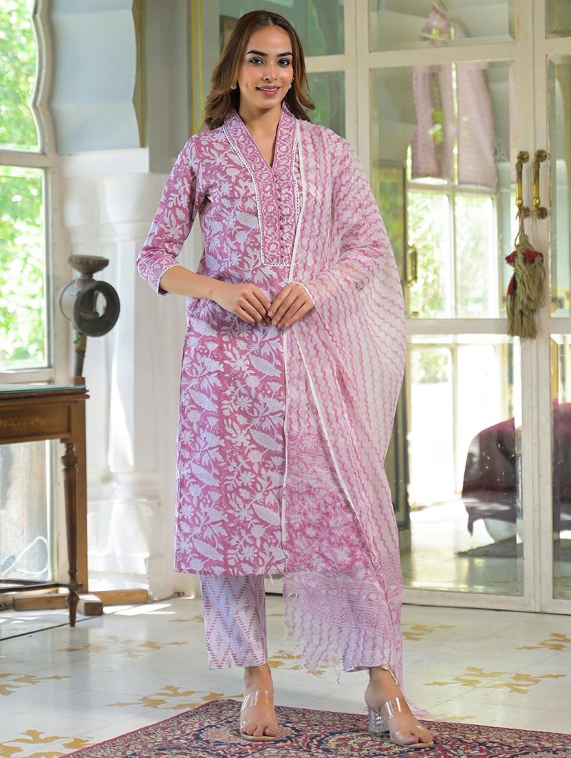 women three quarter sleeve kurta pant with dupatta set - 21931199 - Zoom Image - 0